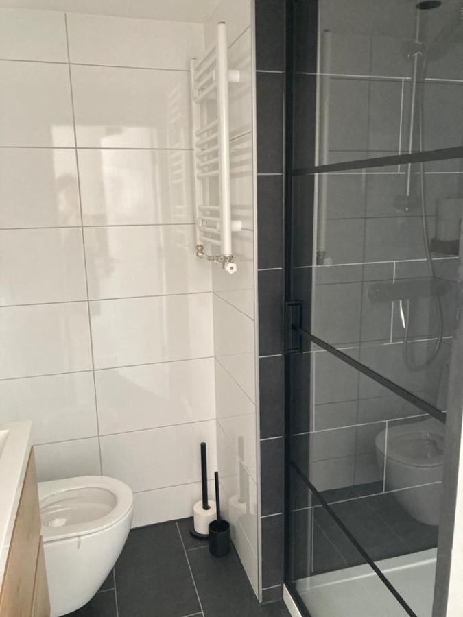 Klein Geluk Villa Warmenhuizen Bagian luar foto